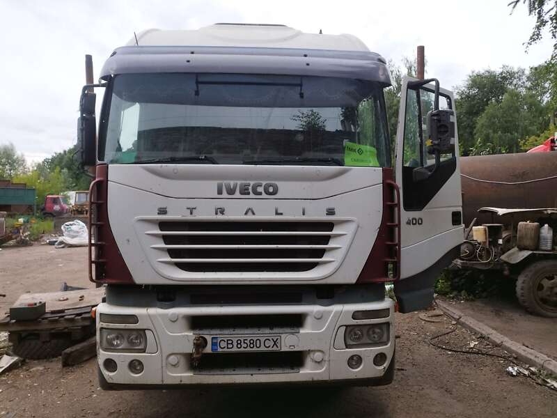 Тягач Iveco Stralis 2002 в Носовке