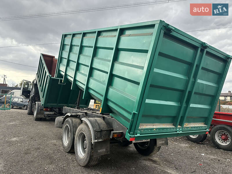 Самосвал Iveco Stralis 2012 в Киеве