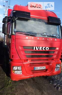 Тягач Iveco Stralis 2008 в Полонном