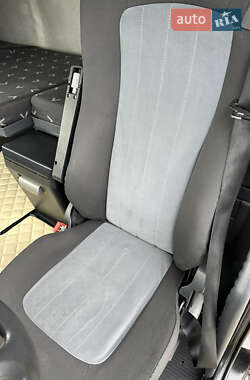 Тягач Iveco Stralis 2011 в 