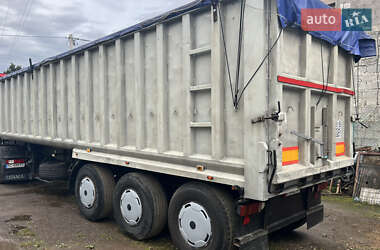 Тягач Iveco Stralis 2013 в  фото 32 Тягач Iveco Stralis 2013 в