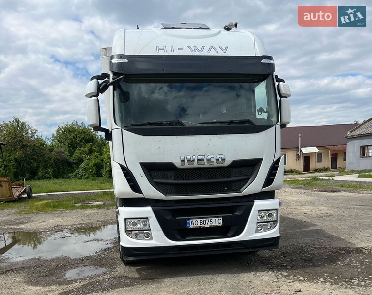 Тягач Iveco Stralis 2015 в Ужгороде