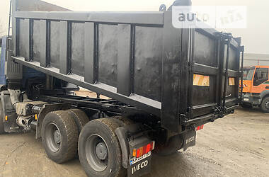 Самоскид Iveco Trakker 2007 в 