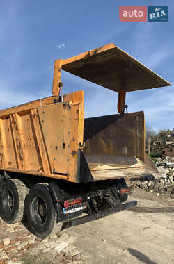 Самосвал Iveco Trakker 2007 в 