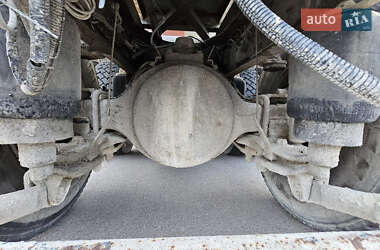 Бетономешалка (Миксер) Iveco Trakker 2011 в 