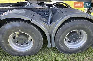 Самосвал Iveco Trakker 2007 в 