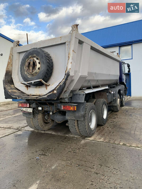 Самосвал Iveco Trakker 2008 в Луцке