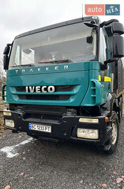 Самосвал Iveco Trakker 2008 в Ужгороде