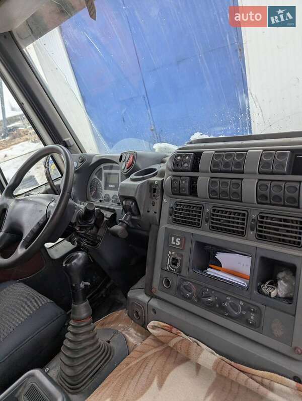 Бетономешалка (Миксер) Iveco Trakker 2006 в Киеве фото 8 Бетономешалка (Миксер) Iveco Trakker 2006 в Киеве