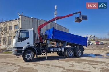 Кран-манипулятор Iveco Trakker 2008 в Тернополе