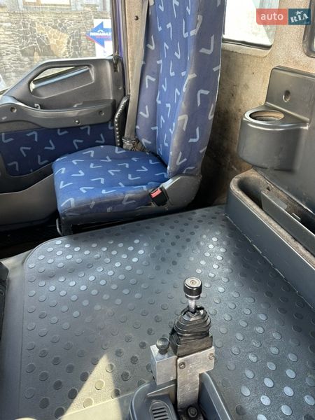 Самосвал Iveco Trakker 2008 в Луцке