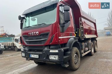 Самосвал Iveco Trakker 2020 в Николаеве