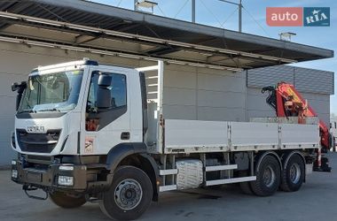 Кран-манипулятор Iveco Trakker 2016 в Киеве