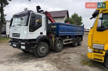 Самосвал Iveco Trakker 2007 в Рожнятове