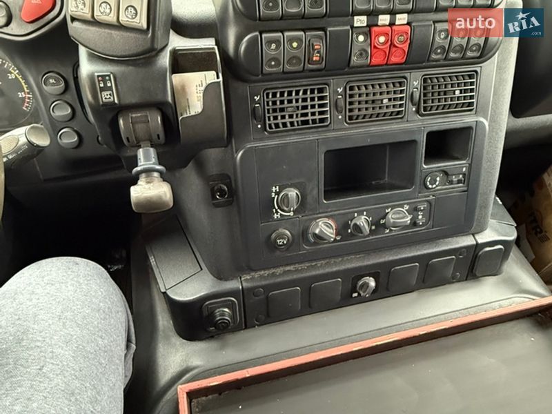 Кран-манипулятор Iveco Trakker 2011 в Долине фото 12 Кран-манипулятор Iveco Trakker 2011 в Долине