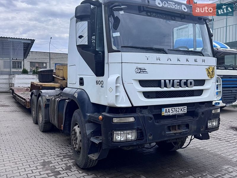 Тягач Iveco Trakker 2008 в Житомире