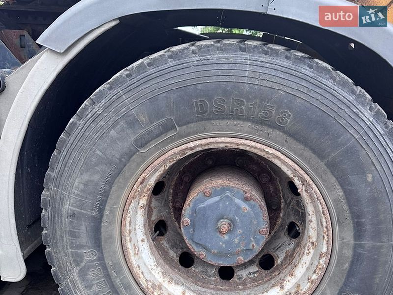 Тягач Iveco Trakker 2008 в Житомире