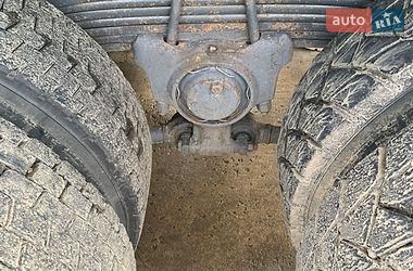 Самосвал Iveco Trakker 2008 в Луцке