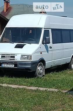Міський автобус Iveco TurboDaily пасс. 1999 в Чернівцях
