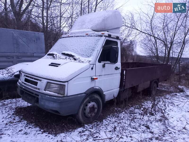 Эвакуатор Iveco TurboDaily 2000 в Киеве фото 4 Эвакуатор Iveco TurboDaily 2000 в Киеве