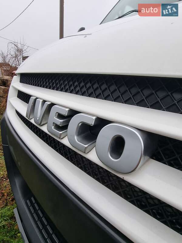 Вантажний фургон Iveco TurboDaily 2008 в Лубнах