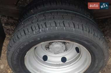 Грузовой фургон Iveco TurboDaily 2002 в 