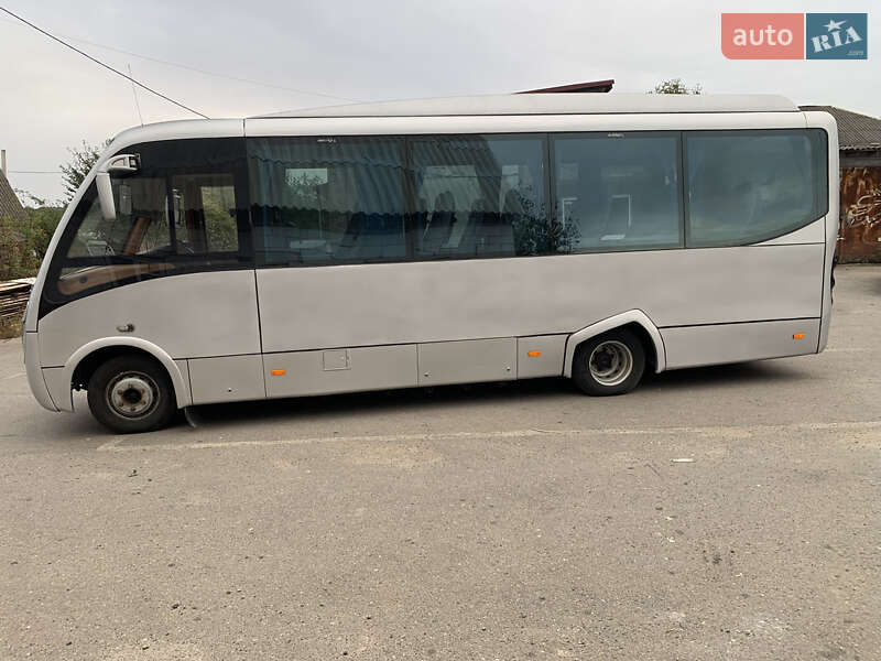 Туристический / Междугородний автобус Iveco Wing 2010 в Красилове