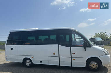 Микроавтобус Iveco Wing 2009 в 