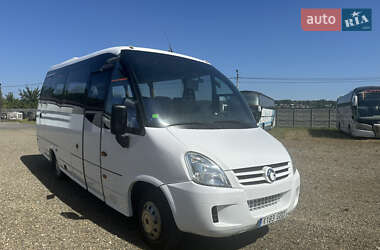 Мікроавтобус Iveco Wing 2008 в Чернівцях