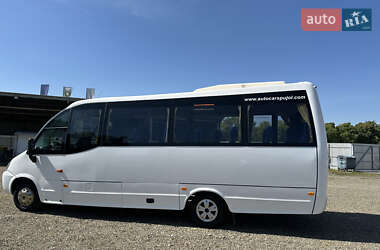 Микроавтобус Iveco Wing 2008 в 