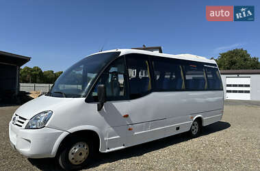 Микроавтобус Iveco Wing 2008 в 