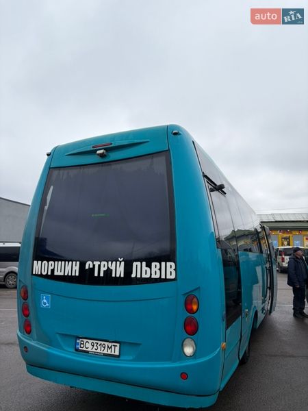Туристический / Междугородний автобус Iveco Wing 2013 в Стрые
