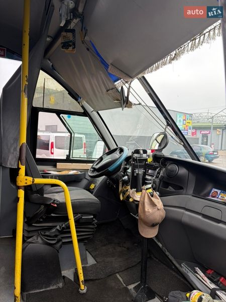 Туристический / Междугородний автобус Iveco Wing 2013 в Стрые