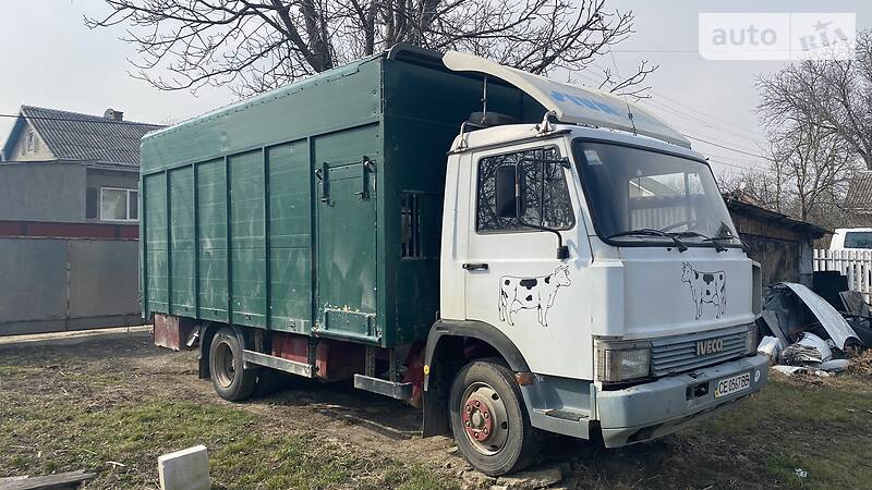 Для перевозки животных Iveco Zeta 1991 в Черновцах