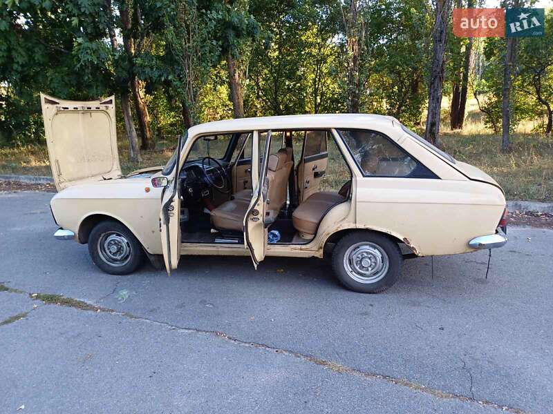 Хэтчбек ИЖ 21251 Комби 1990 в Славутиче