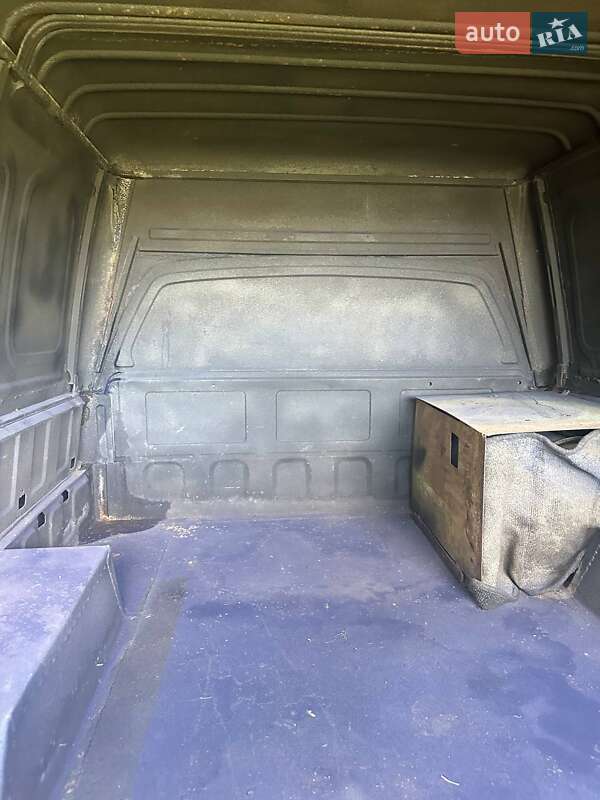 Седан ИЖ 2717 Ода 2001 в Кропивницькому