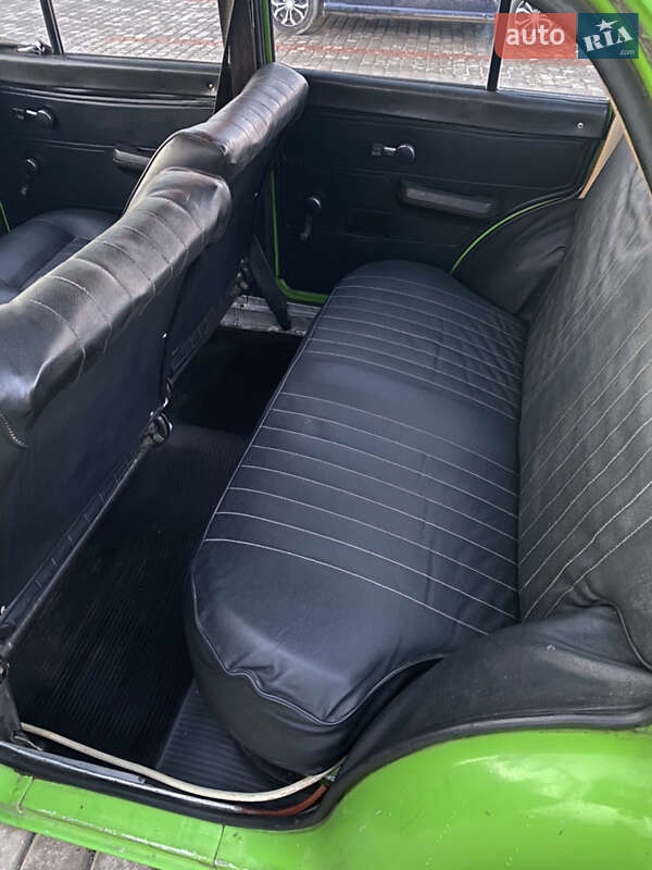Седан ИЖ 412 ИЭ 1981 в Золочеві