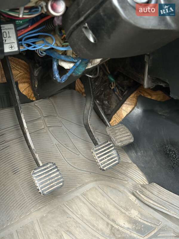 Седан ИЖ 412 ИЭ 1989 в Славуте