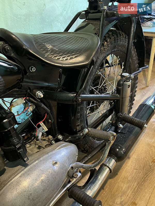 Мотоцикл з коляскою ИЖ 49 1954 в Дніпрі