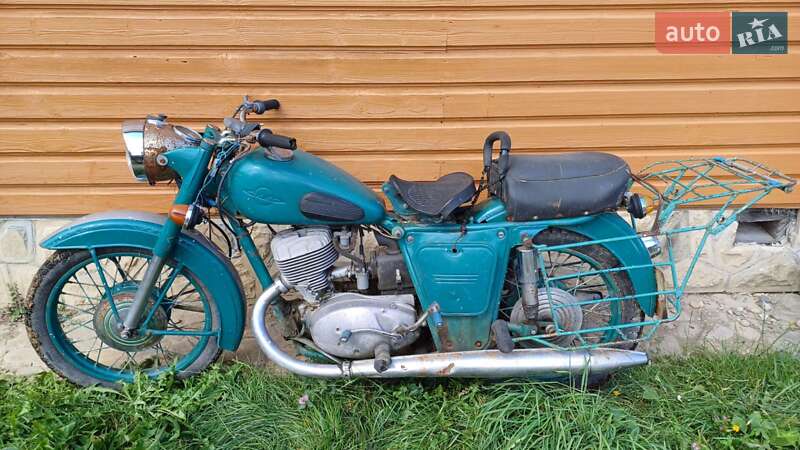 Мотоцикл Классик ИЖ 56 1975 в Микуличине