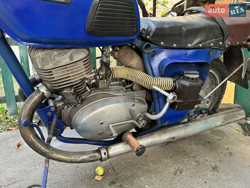Мотоцикл Классік ИЖ Планета 4 1987 в Полтаві