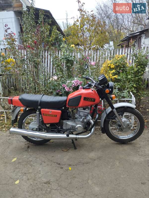 Мотоцикл Классік ИЖ Планета 5 1992 в Вінниці