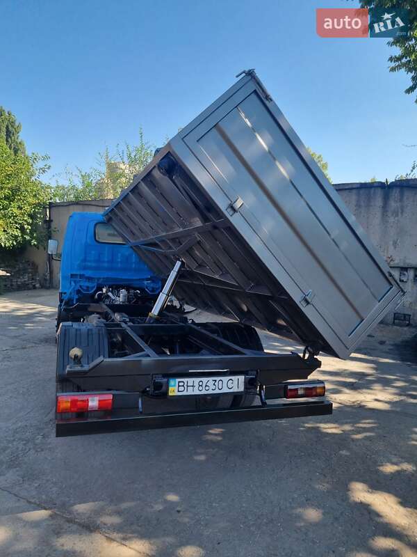 Самосвал JAC HFC 1045K 2008 в Кривом Роге