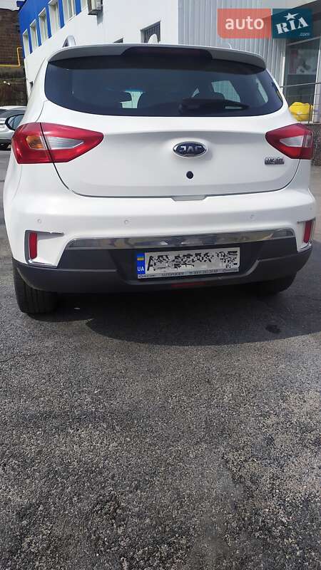 Хэтчбек JAC iEV7S 2019 в Днепре