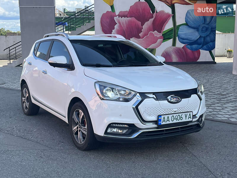 Внедорожник / Кроссовер JAC iEV7S 2019 в Киеве