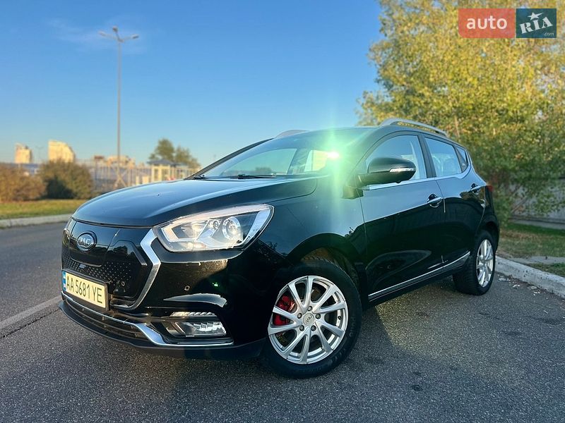 JAC iEV7S 2020