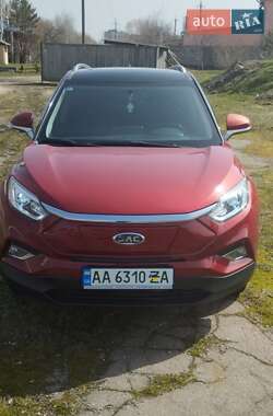 Хэтчбек JAC iEVS4 2019 в 