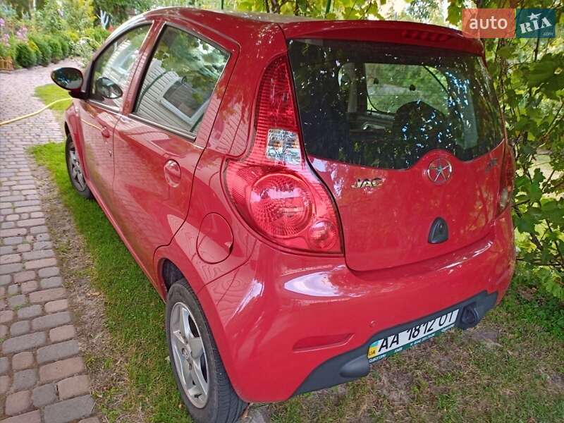 Хетчбек JAC J2 2014 в Києві