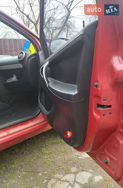 Хэтчбек JAC J2 2013 в Старой Синяве