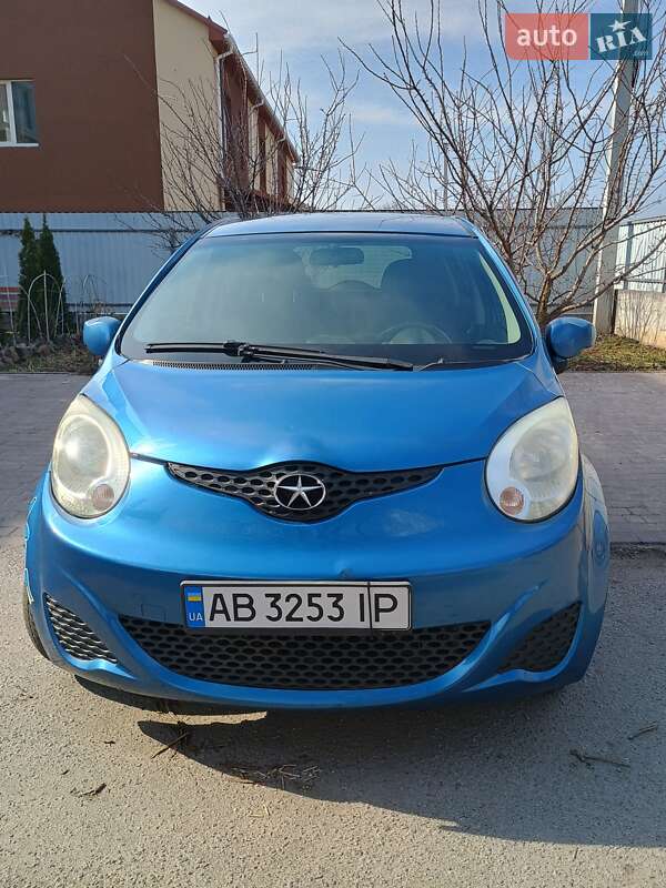 Хетчбек JAC J2 2013 в Хмільнику